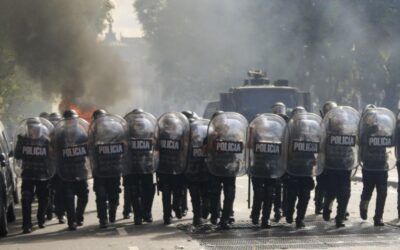 Violencia que atenta contra la Democracia