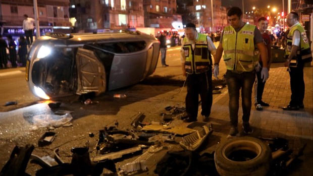 El primer ministro israelí teme una “ola” de terrorismo tras el ataque de un palestino que dejó cinco muertos