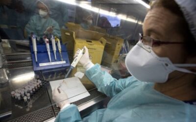 Brasil llegó a un acuerdo con la Universidad de Oxford para adquirir 100 millones de vacunas contra el coronavirus