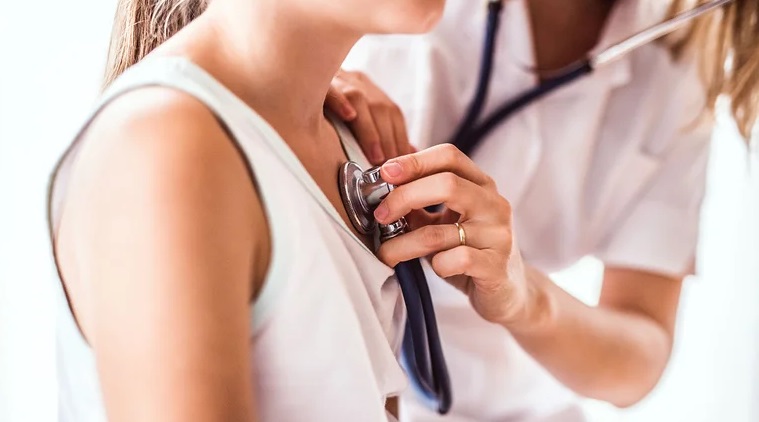 Si tuve COVID asintomático, ¿igual debo hacer los chequeos post infección?