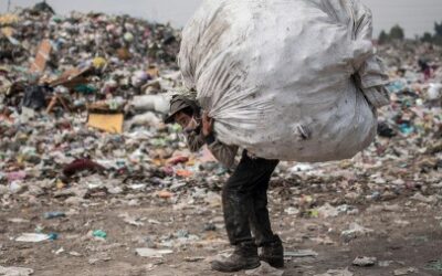 La pandemia agudiza el hambre en Centroamérica mientras en el Reino Unido aumenta el turismo