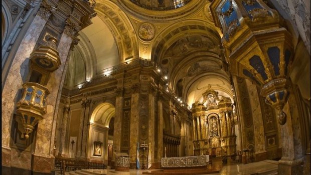 Los púlpitos de la Catedral de la ciudad de Buenos Aires
