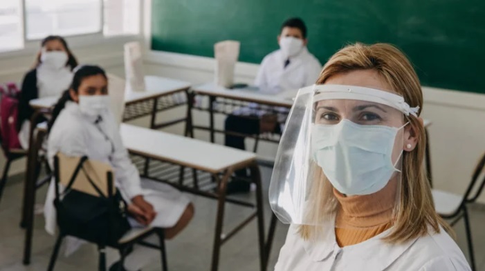 De la escuela tradicional a la nueva educación
