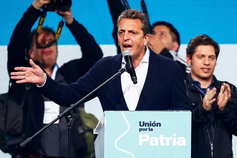 Sergio Massa llamó a construir “una nueva mayoría” y buscó polarizar con el voto radicalizado