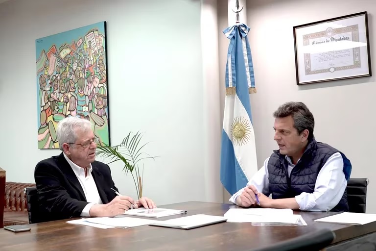 Según el viceministro de Massa, para unificar y estabilizar el precio del dólar se necesitan USD 20.000 millones