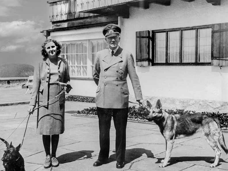 Un exagente de la CIA aseguró que Hitler fingió su muerte y escapó a la Argentina