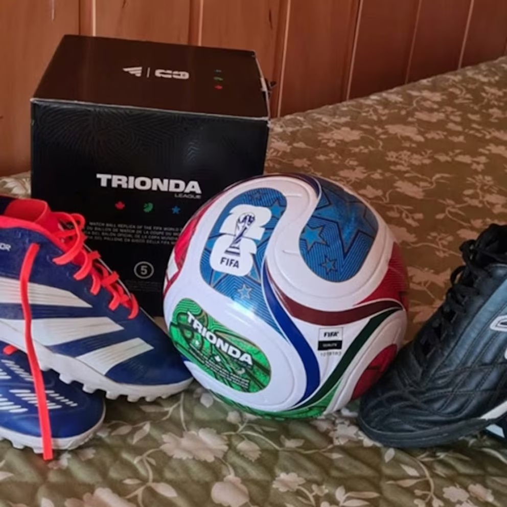 La FIFA presentó la pelota del Mundial 2026: el chip con inteligencia artificial que ayudará a los árbitros