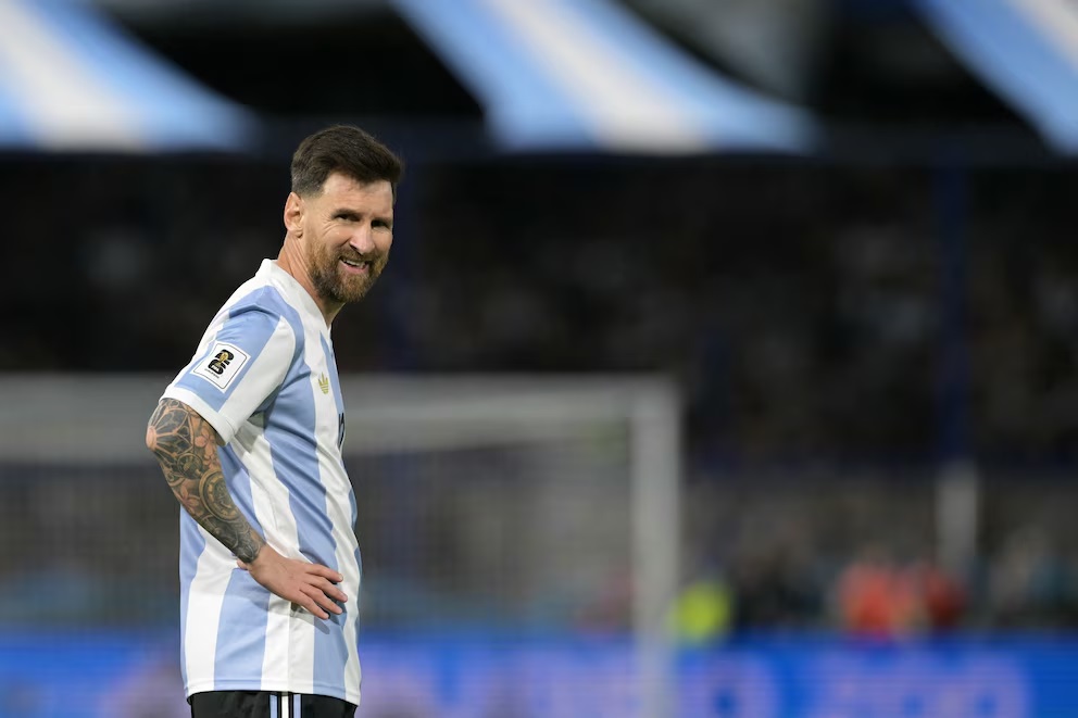 El respetuoso mensaje de Lionel Messi tras la muerte de Miguel Ángel Russo
