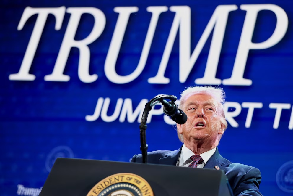 Trump ordenó reabrir el espacio aéreo de Venezuela y habilitó el regreso de vuelos tras meses de restricciones