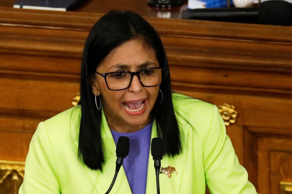 Delcy Rodríguez nombró nuevos ministros en su gabinete y expulsó a Alex Saab, acusado por EEUU de ser el testaferro de Maduro