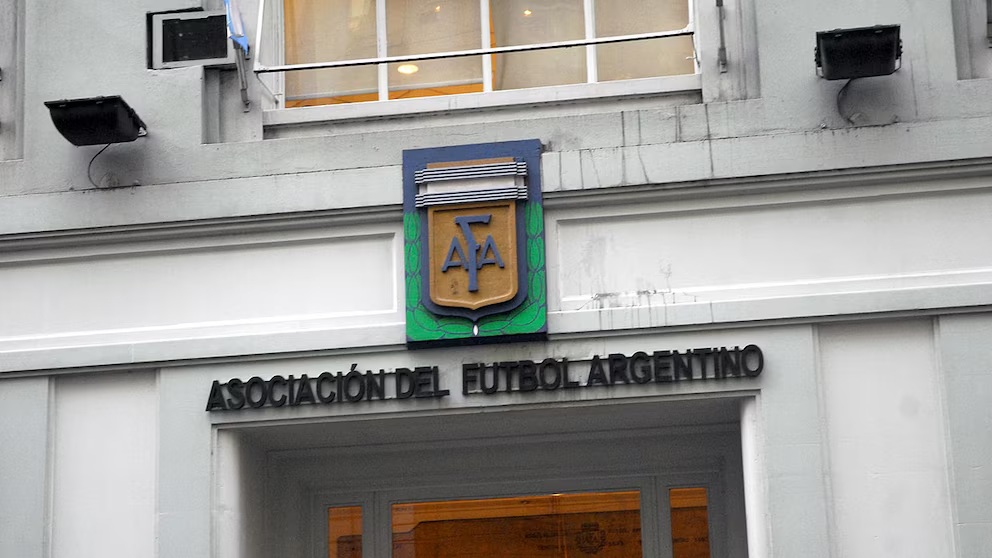 En defensa de la AFA, los clubes convocaron a un paro: no habrá fecha el primer fin de semana de marzo