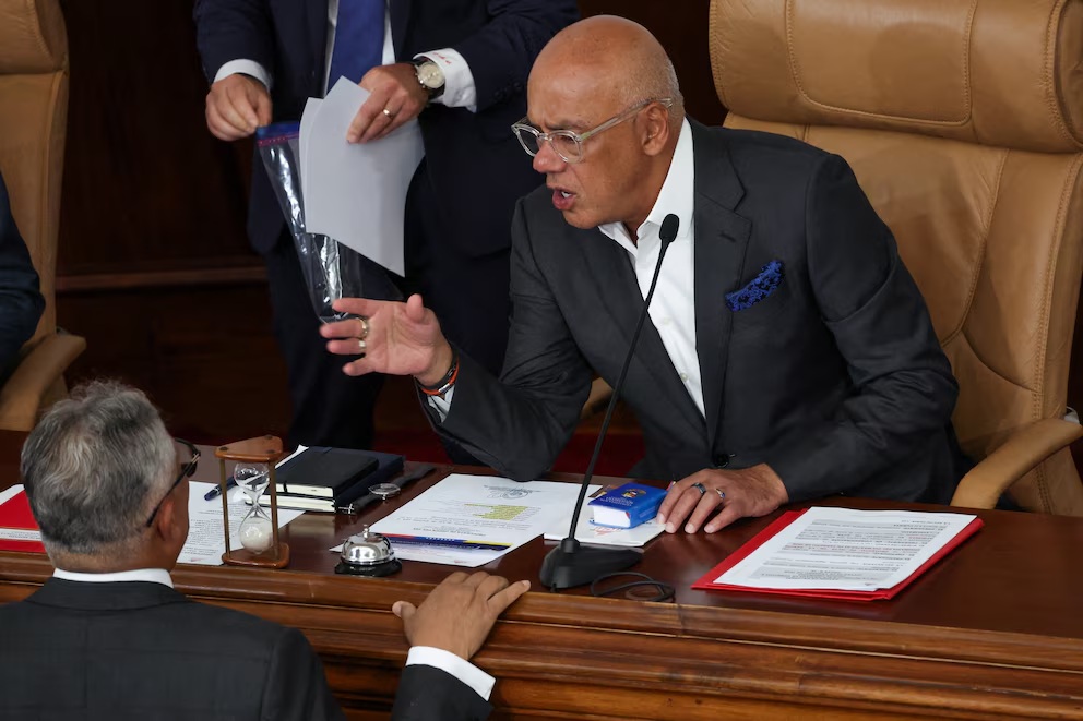 Amnistía en Venezuela: el presidente del Parlamento se reunió con familiares de presos políticos y prometió liberaciones