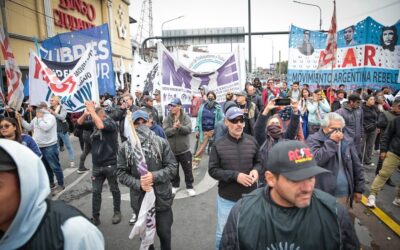 Mañana de tensión en los accesos a la Ciudad de Buenos Aires: se registran protestas por el fin de planes sociales