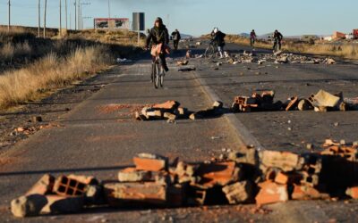 Bolivia: suman 51 los bloqueos y los campesinos de La Paz convocan a una marcha hacia el Palacio de Gobierno