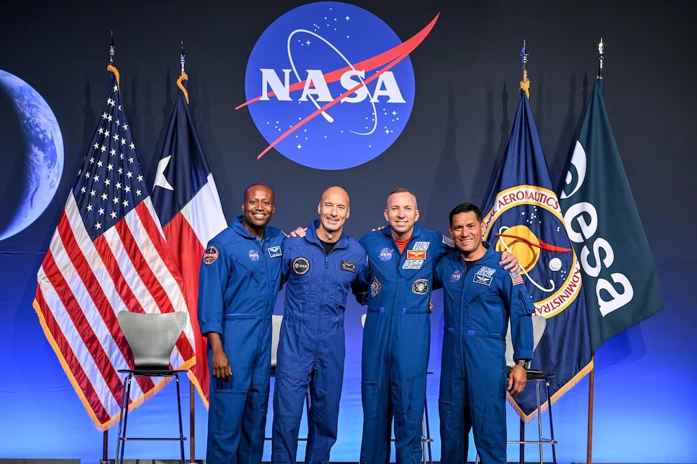 El jefe de la NASA debió aclarar por qué no se incluyó a una mujer en la próxima misión de Artemis con miras a la Luna