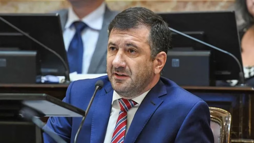 La Justicia de Paraguay condenó a dos años en suspenso al exsenador Edgardo Kueider por la mochila con USD 200 mil