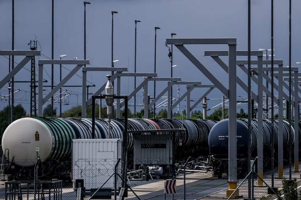 Guerra en Medio Oriente: el petróleo registró su mayor alza diaria desde el inicio del conflicto entre Estados Unidos e Irán