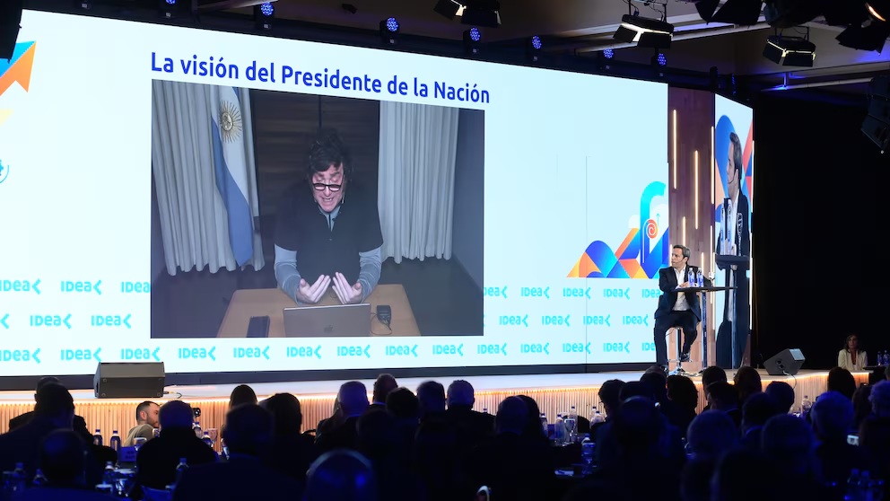 Milei proyecta su reelección en 2027 y anticipa una aceleración de las reformas si obtiene un segundo mandato