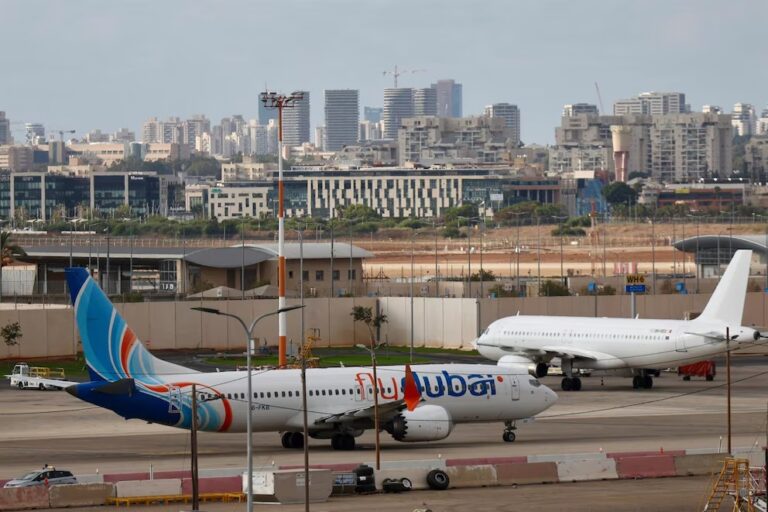 Arabia Saudita y Emiratos investigan el incidente de un vuelo de Flydubai que viajaba hacia Israel