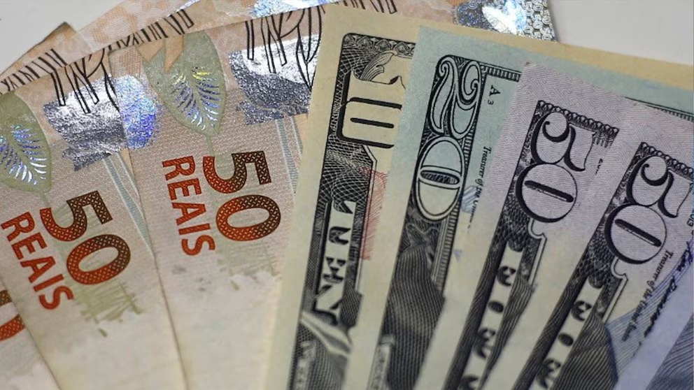 El dólar y el crecimiento económico abren un nuevo debate en el Gobierno de Milei: los desafíos para Argentina