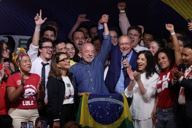 Deuda, inflación y reformas: los cinco desafíos económicos que afrontará Lula en su nuevo mandato en Brasil